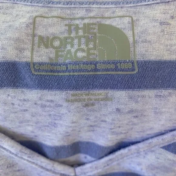 The North Face Short Sleeve Shirt, Medium - Picture 5 of 6